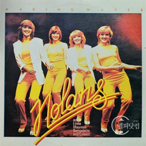 Nolans /  Making Waves
